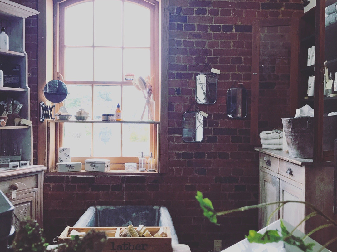 The Black hen-德洛兰恩必去景点