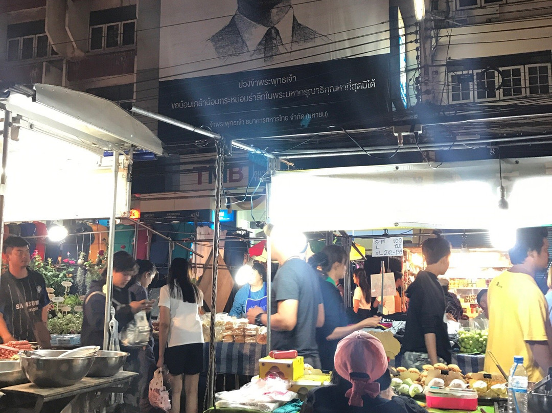 Pak Chong market景点图片