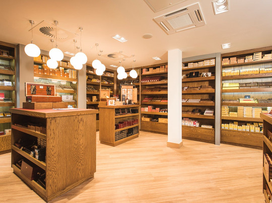 Turmeaus Cigars & Whisky-利物浦必去景点