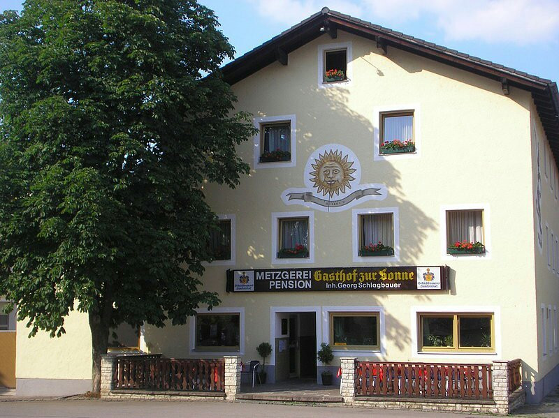 Mindelstetten餐馆和美食-Gasthof Zur Sonne
