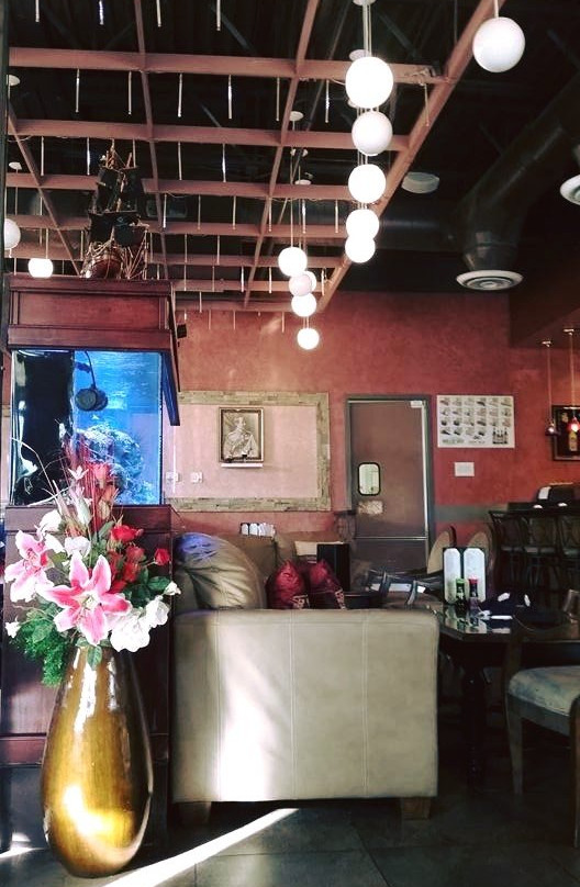 Roy's Sushi Thai and Grill