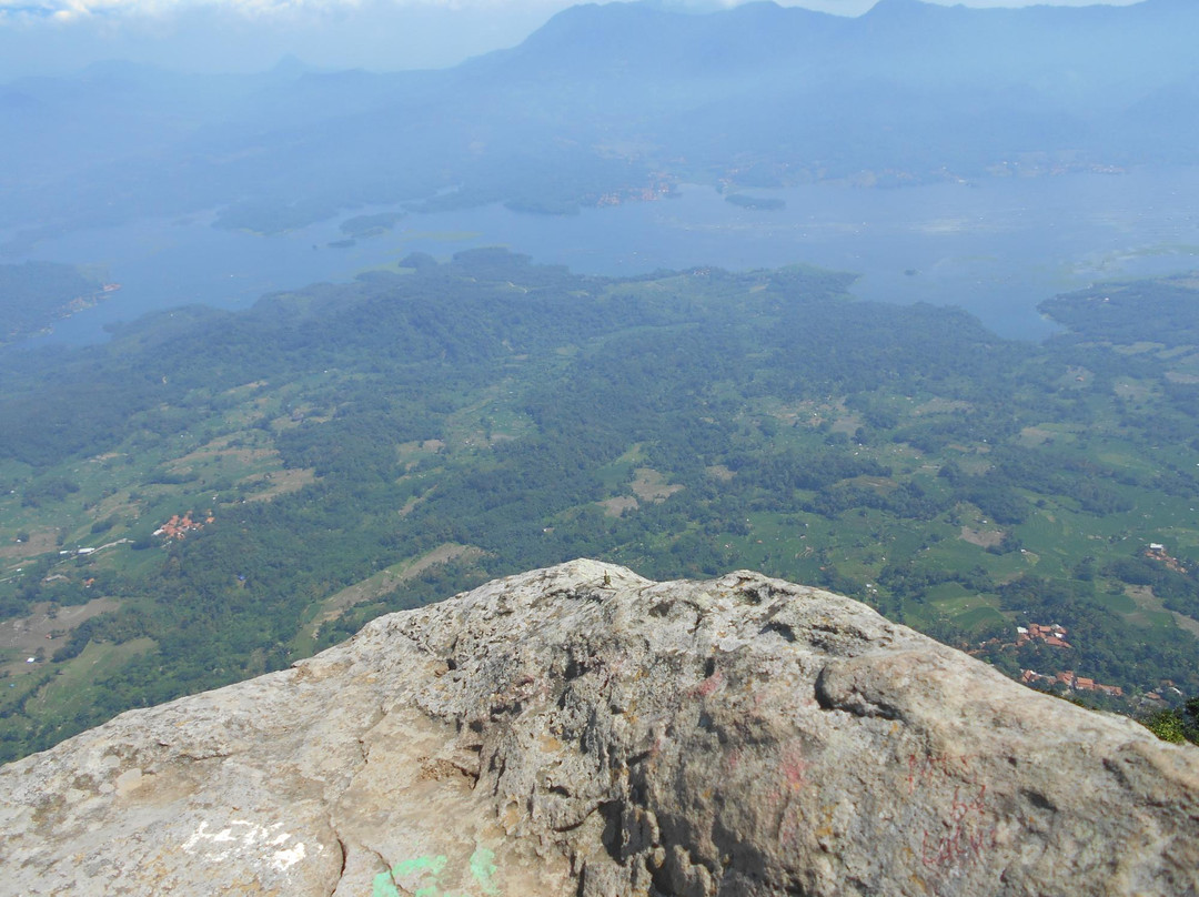 Bongkok Mouintain-Purwakarta必去景点