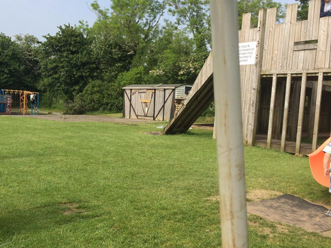 The Three Horseshoes Country Inn