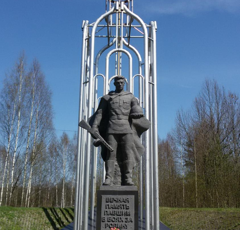 Memorial Mass Military Grave Site景点图片