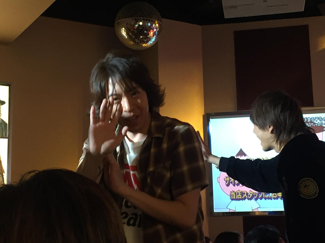 Monomane Entertainment House Star-Roppongi必去景点