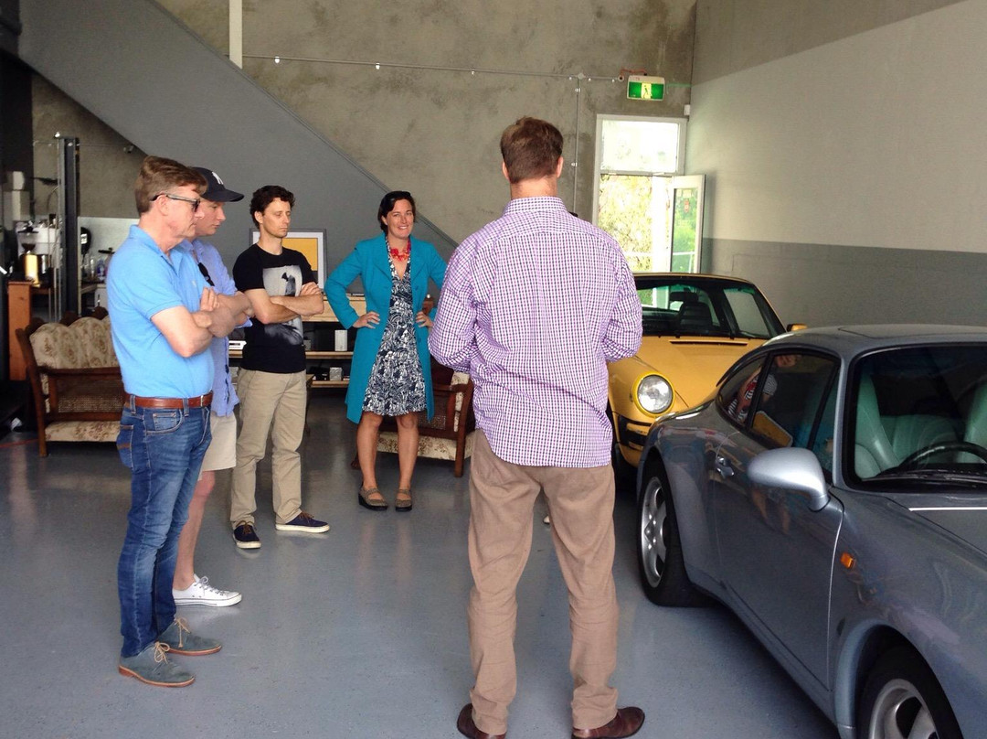 Cliff to Coast Sports Car Drives-海伦斯堡必去景点