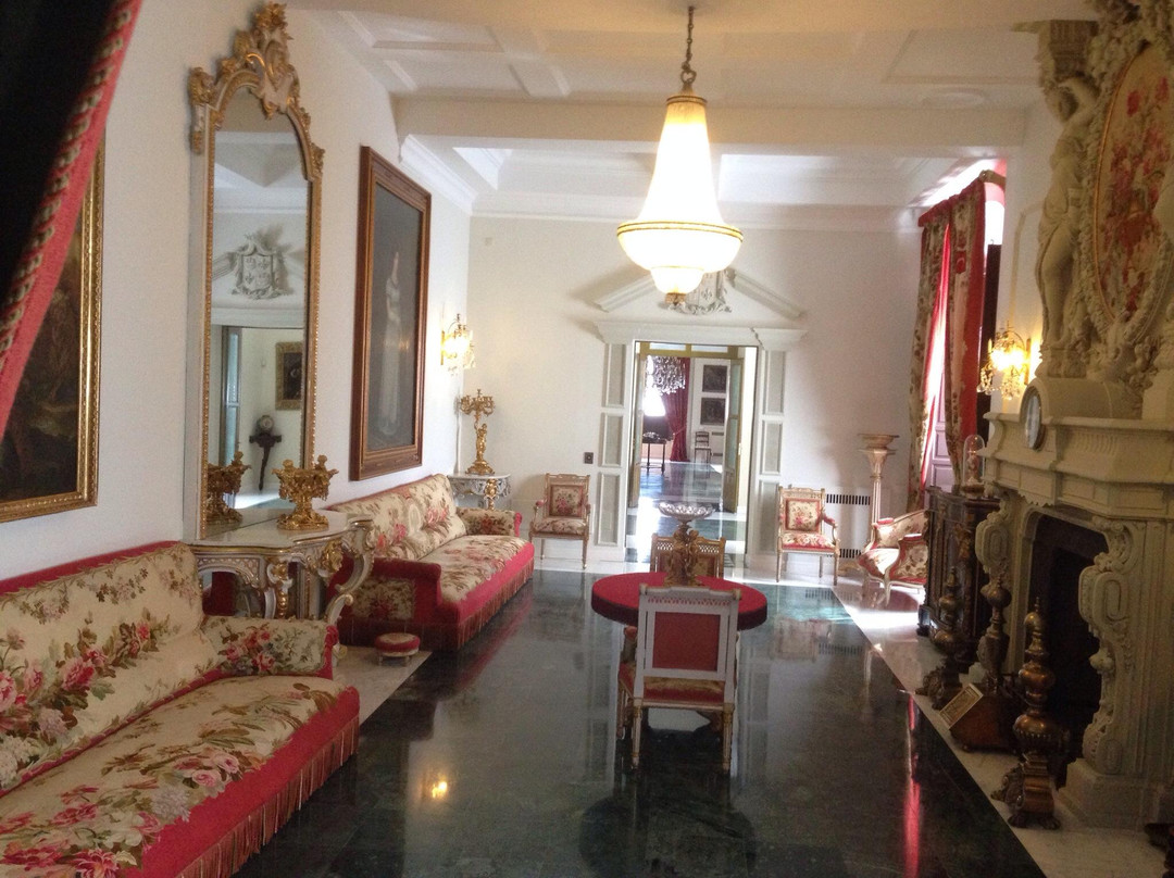 Palace de los Golfines de Abajo景点图片