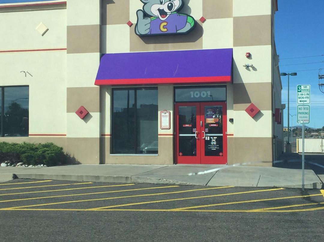 Chuck E. Cheese
