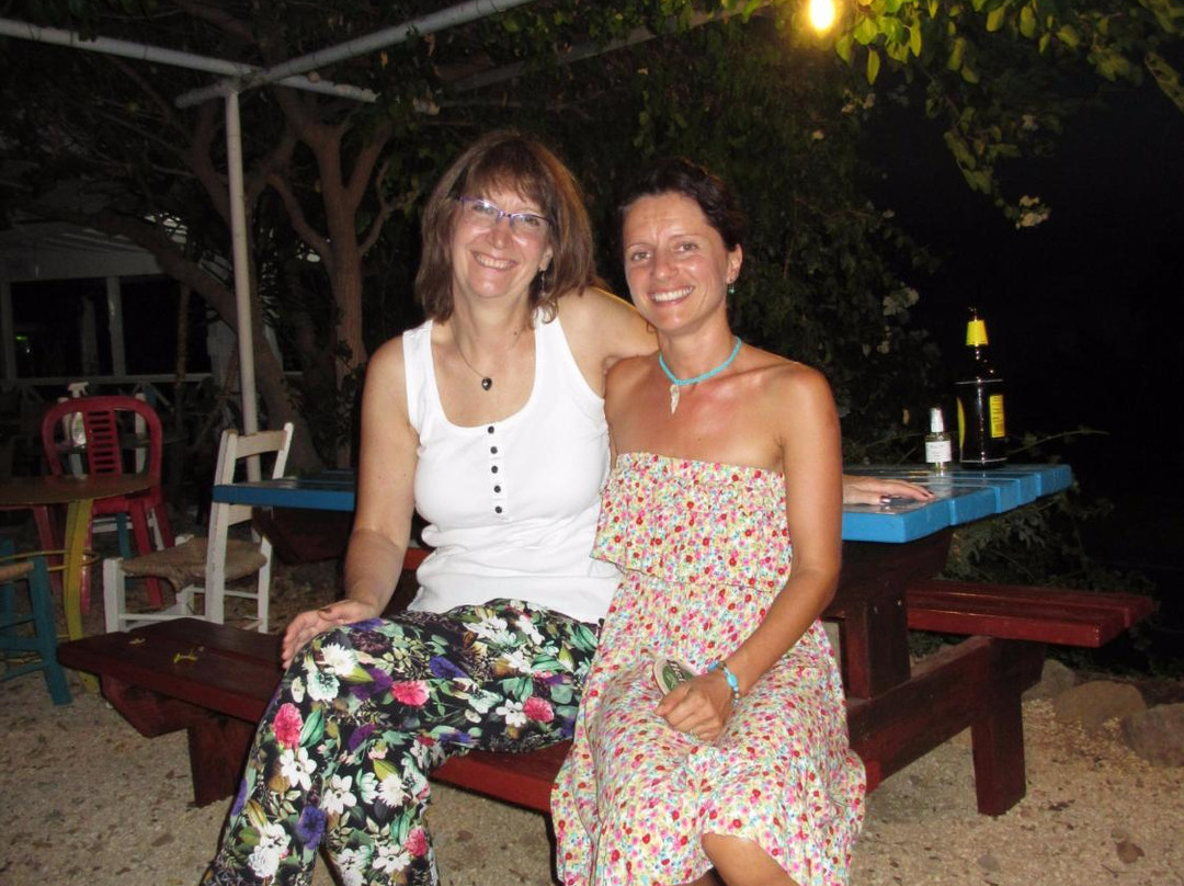 Paradise Place-帕福斯必去景点