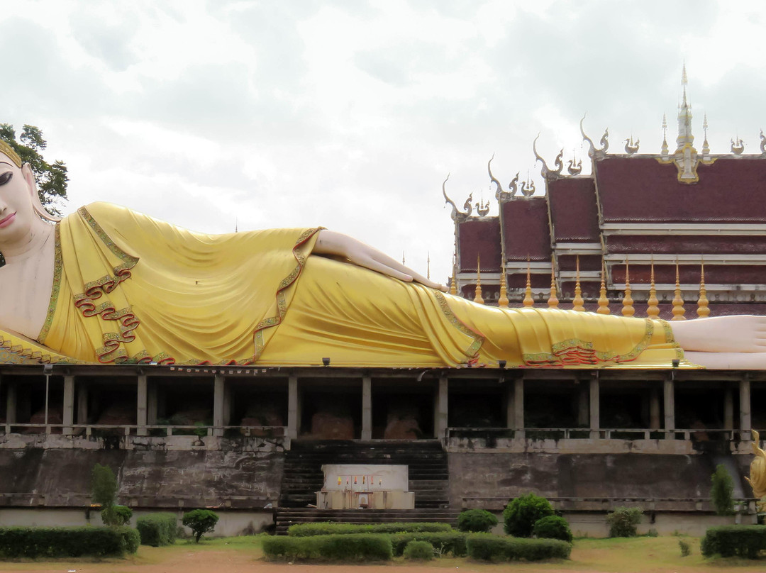 Wat Phra That Su Thon Mongkhon Khiri景点图片