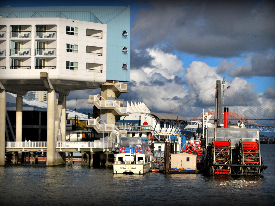 New Westminster Quay景点图片