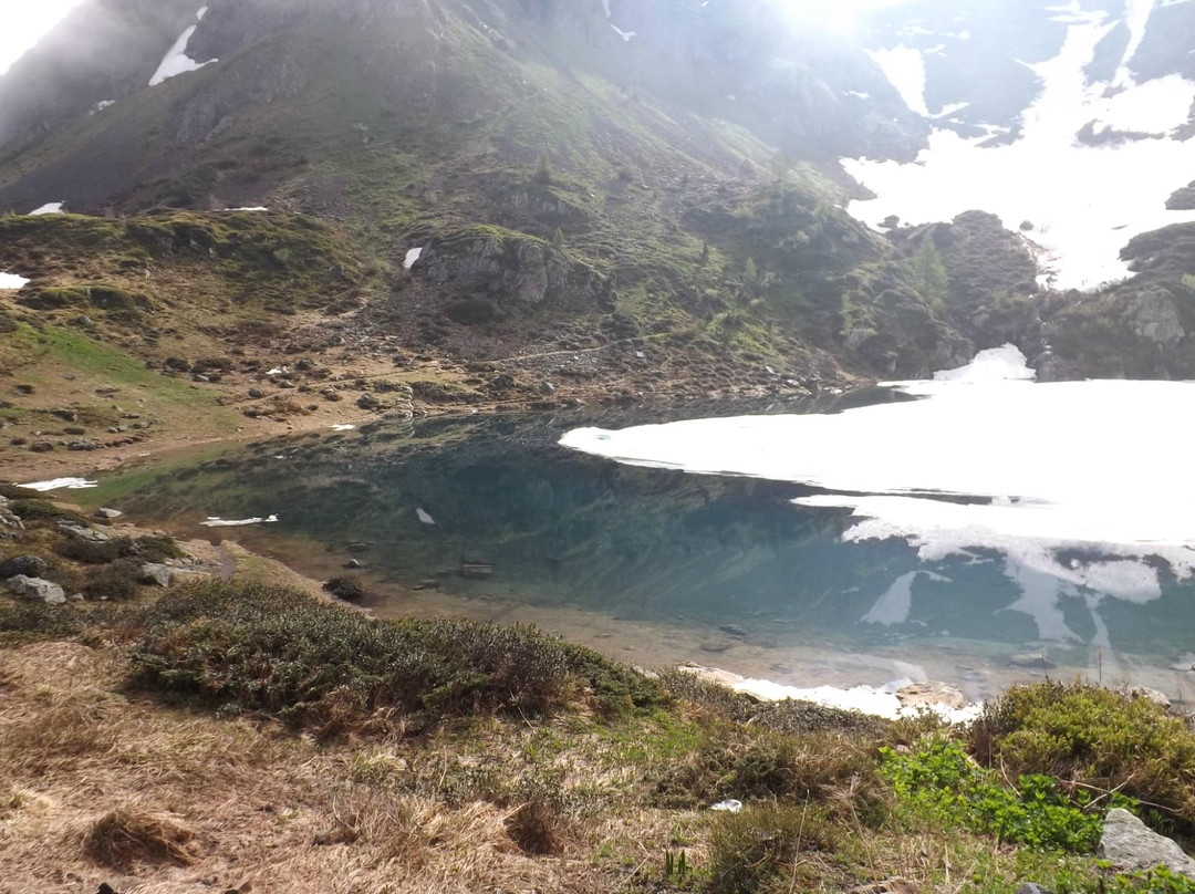 Lago Di Erdemolo景点图片