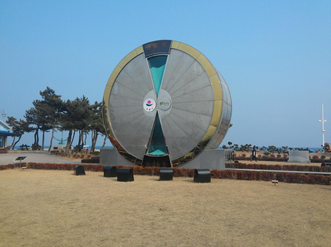 Hourglass Park-江陵市必去景点
