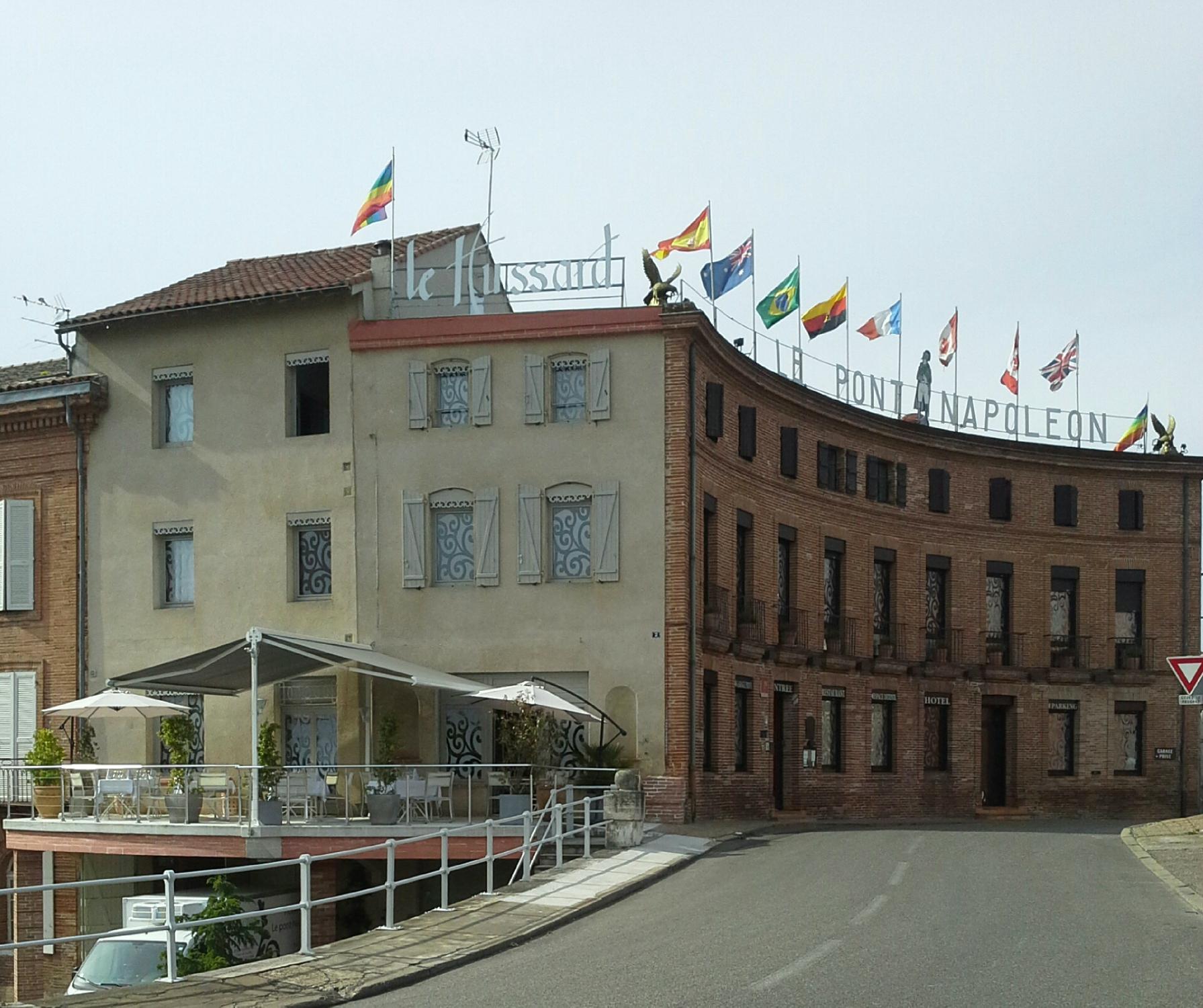 Hotel Restaurant Le Pont Napoleon-餐饮
