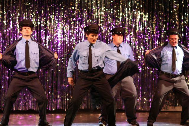 New Candlelight Theatre-威尔明顿必去景点