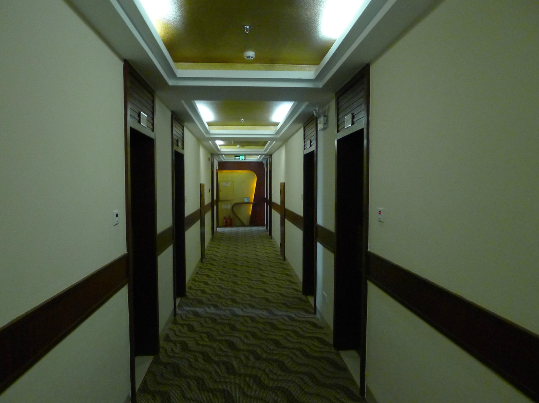 日月明酒店主图