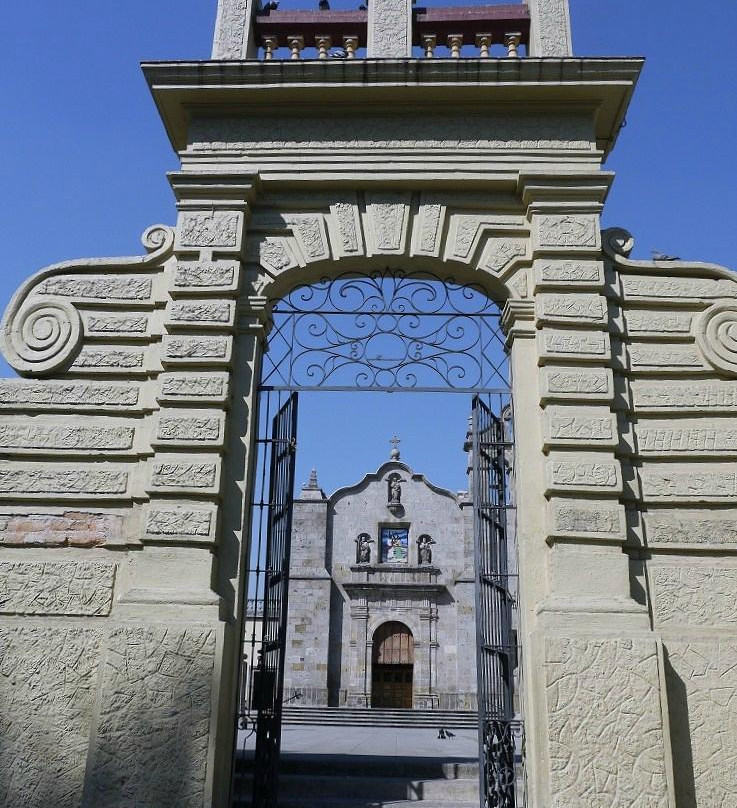 San Pedro Apostol景点图片