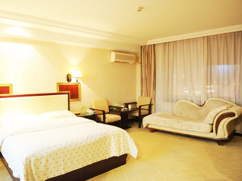 乳山东方大厦主图