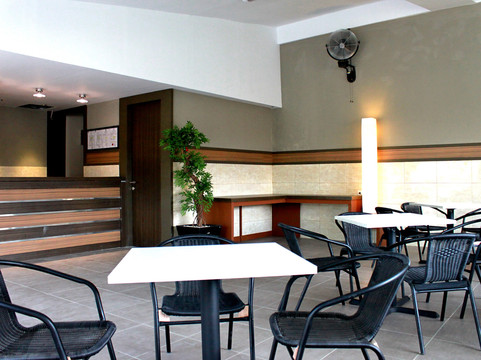 Kondangsari酒店住宿-Hotel Satria Cirebon