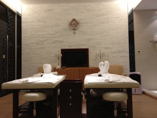 青岛海泉湾皇冠假日度假酒店主图