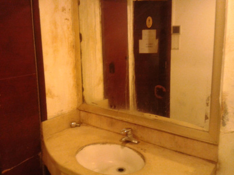 威力斯酒店主图