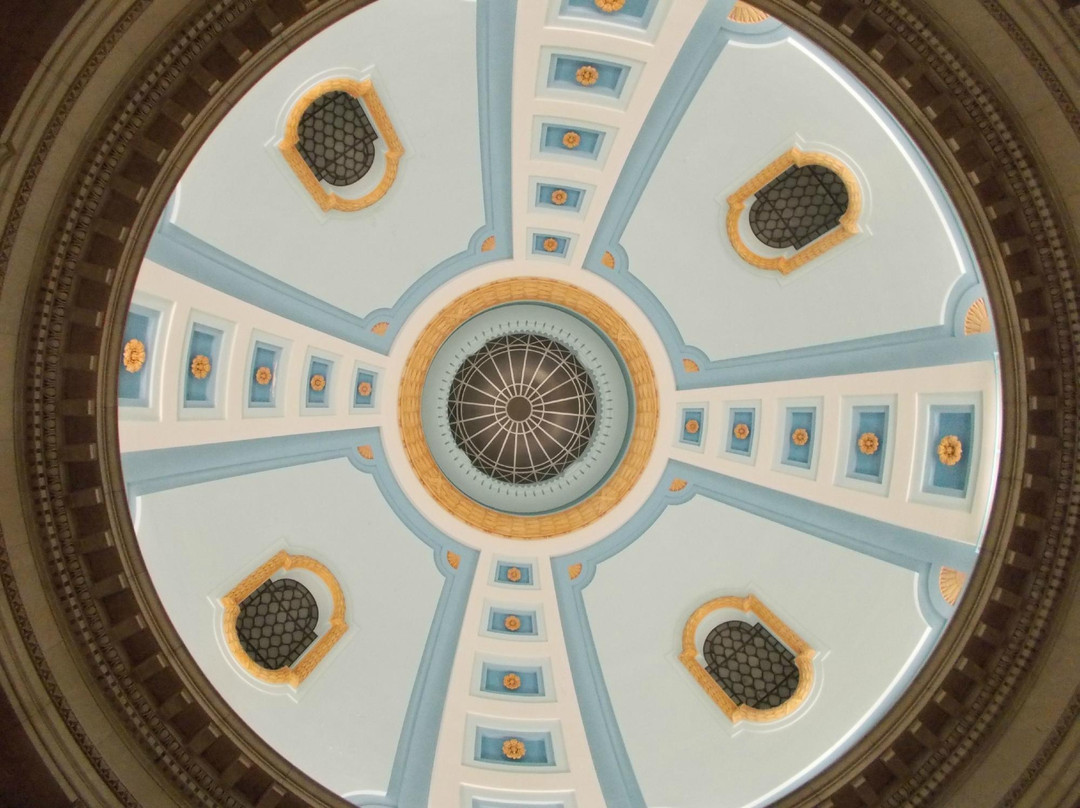 Heartland International Travel & Tours-温尼伯必去景点