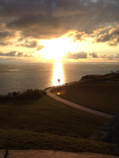 West Whale Bay Beach-南安普敦必去景点