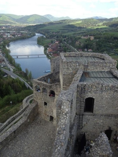 Strecno Castle-Strecno必去景点