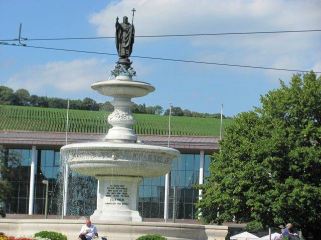 Kiliansbrunnen-维尔茨堡必去景点