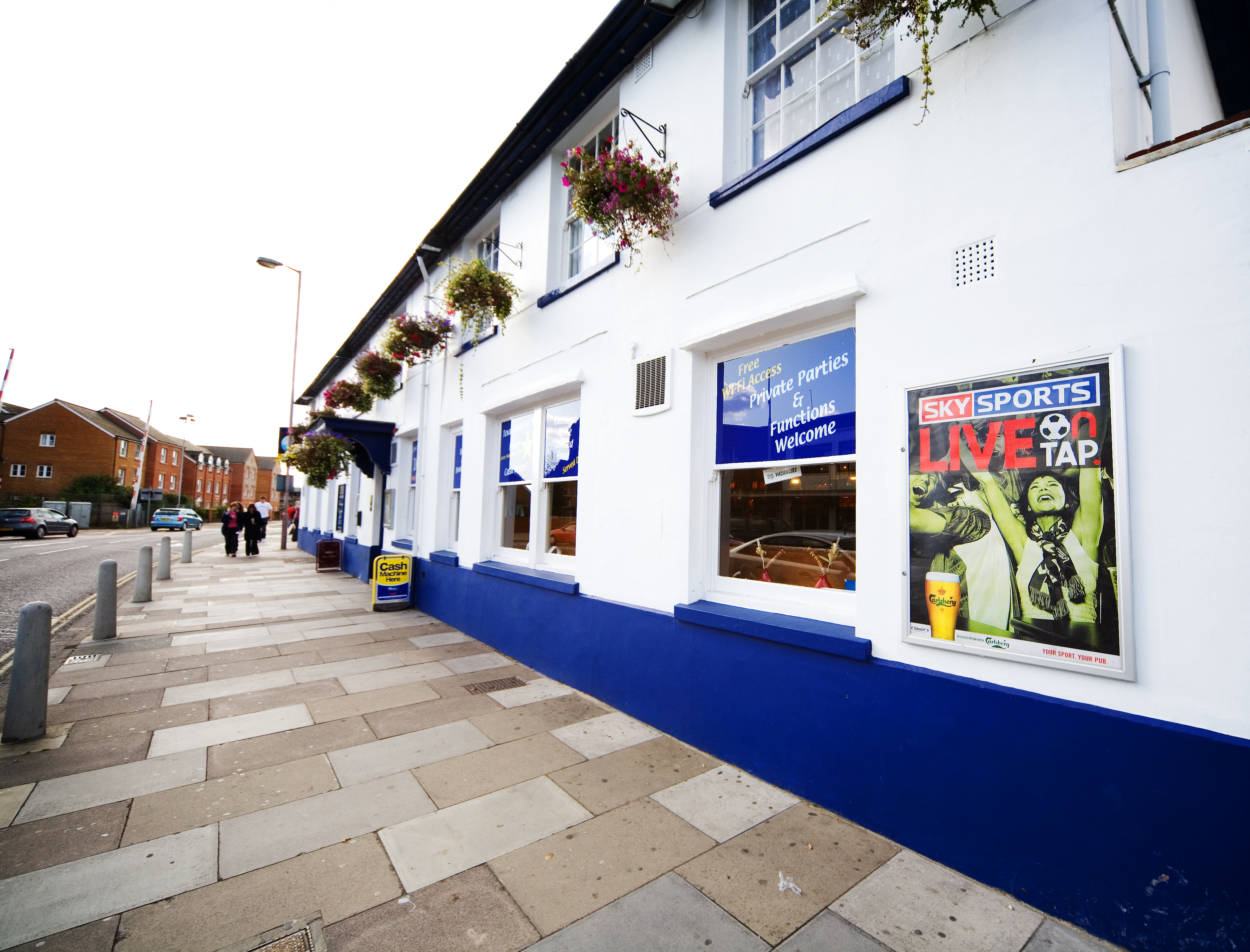 The Globe Inn-官方