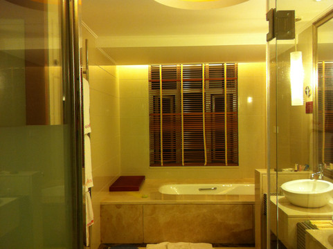 桥头三正半山酒店主图