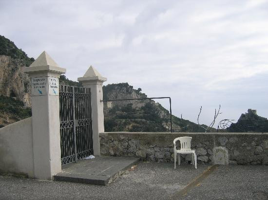 Grotta dello Smeraldo景点图片