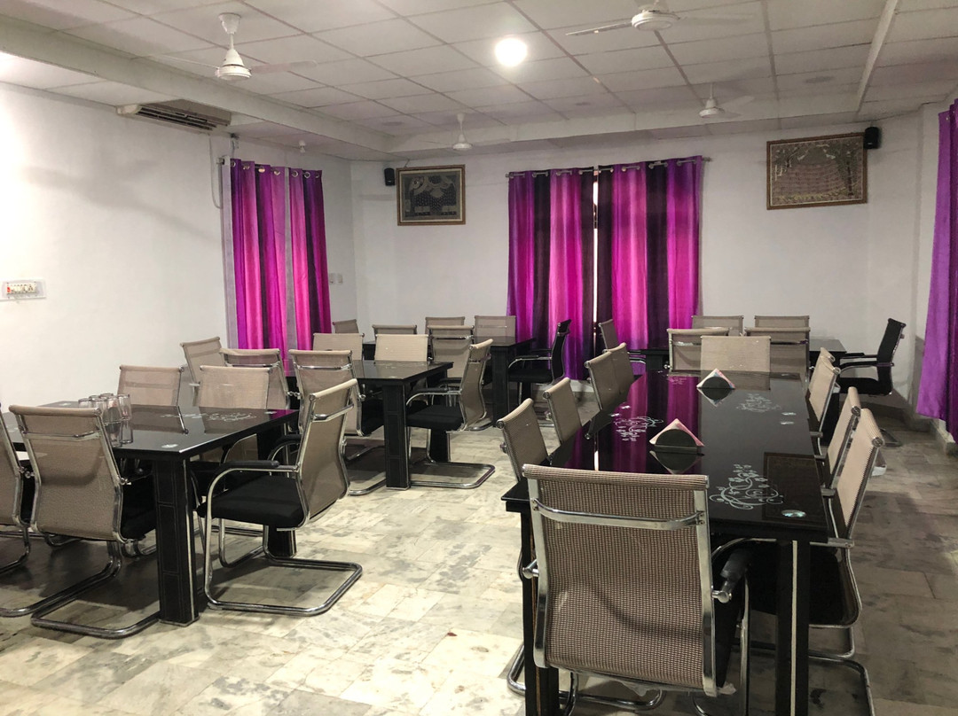 Gaur餐馆和美食-The Zen Restaurant