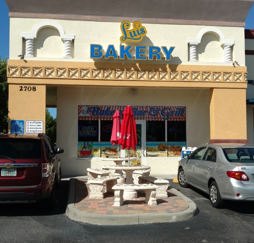 Luis Bakery