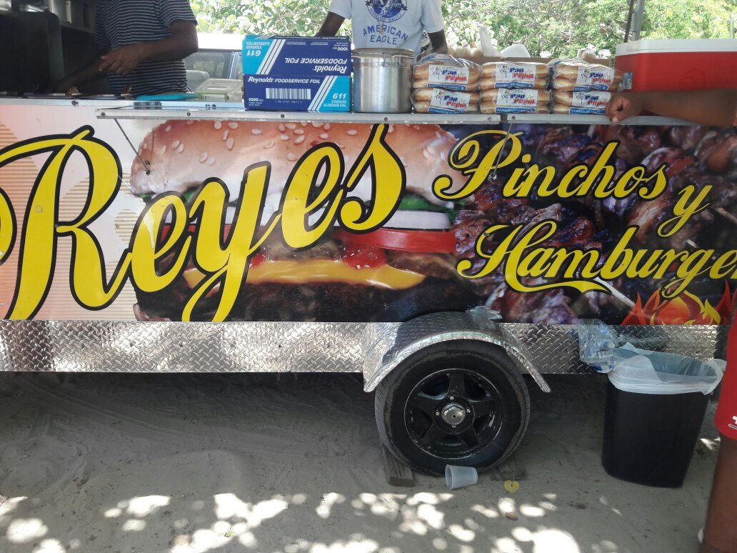 Miranda餐馆和美食-Reyes Pinchos