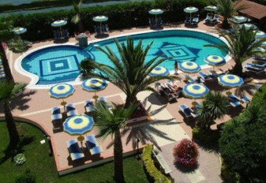 Pontecagnano Faiano酒店住宿-奥林匹科酒店