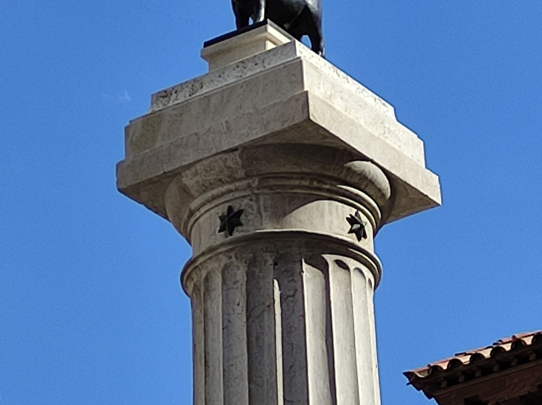 Fuente Del Torico