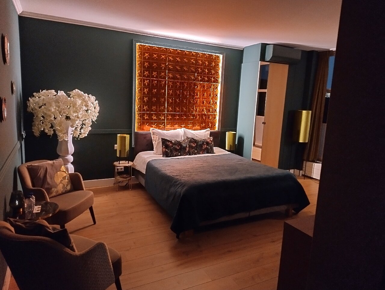 Heuvelsuites-官方