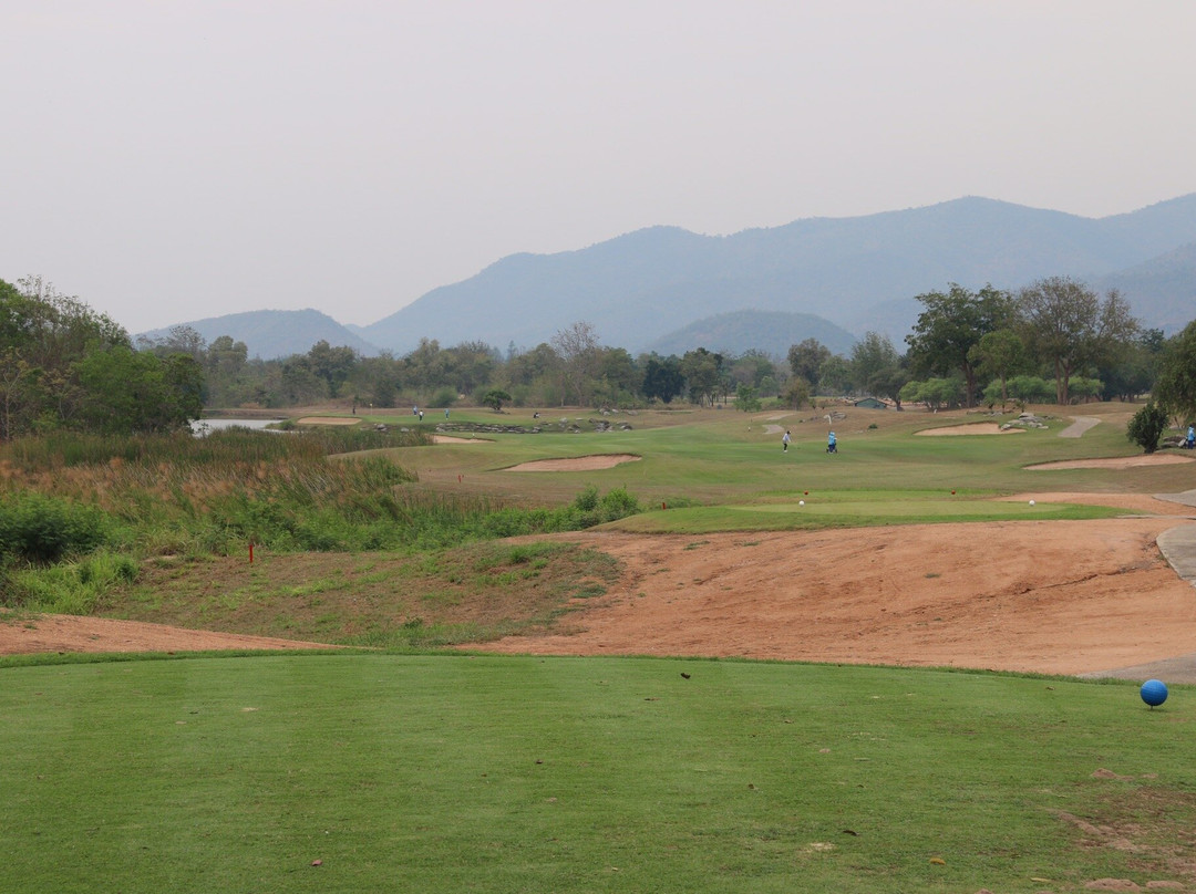 帝国湖景高尔夫俱乐部酒店主图