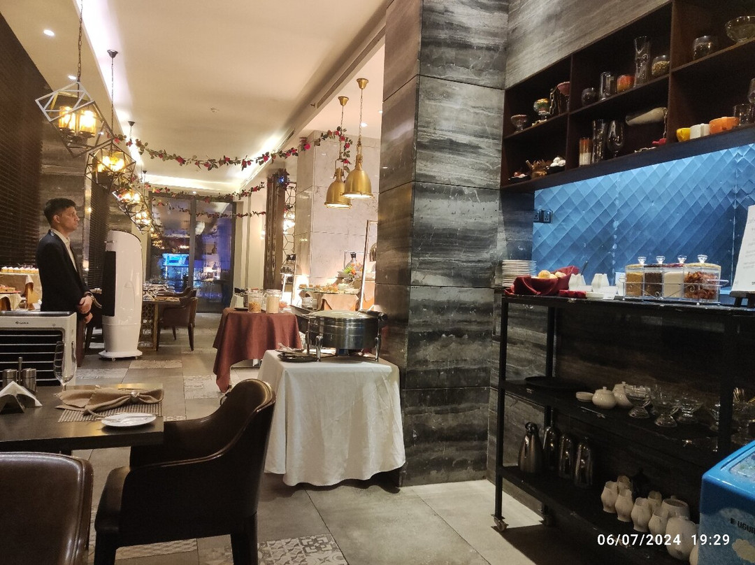 Best Western Plus Runway主图