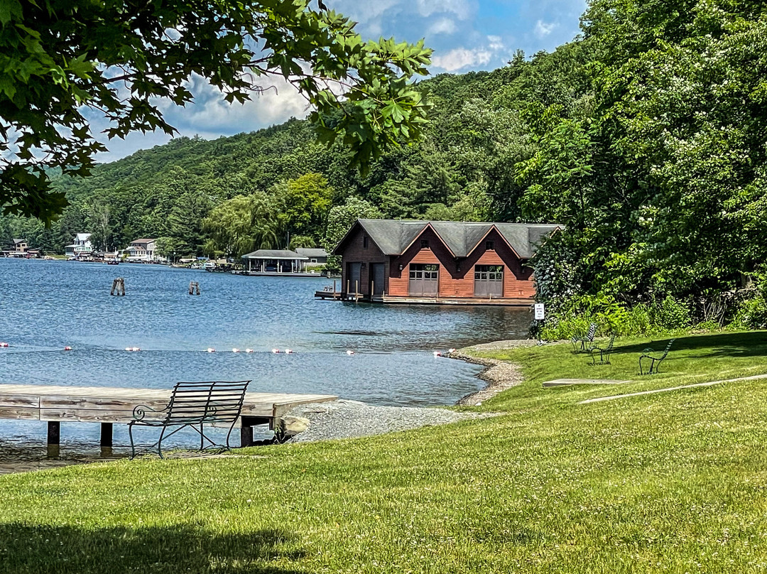 Champlin Beach Park景点图片