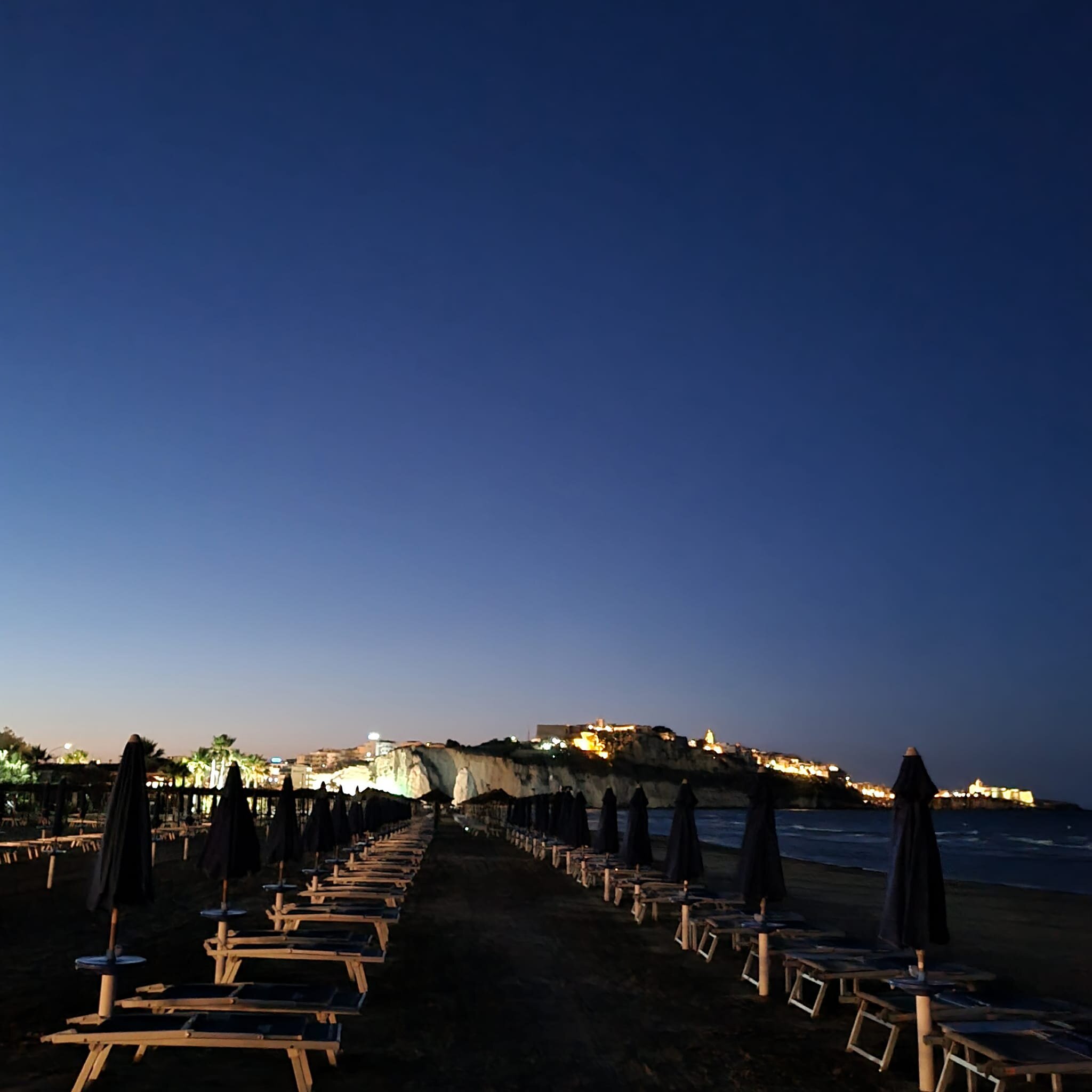 Pizzomunno Vieste Palace Hotel-泳池