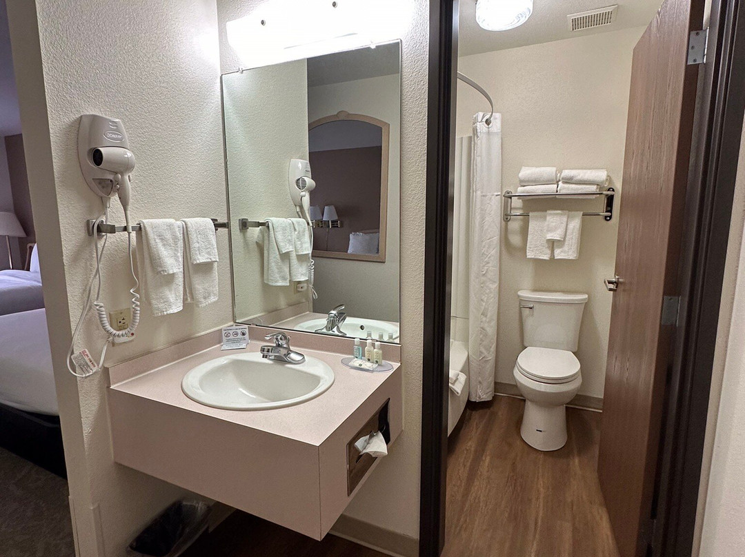 Quality Inn Albuquerque East I-40 Juan Tabo Exit主图