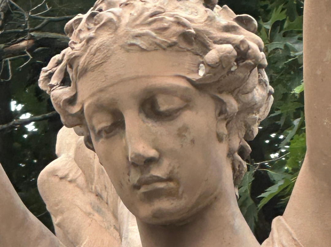 Monumento Ai Caduti-Meda必去景点