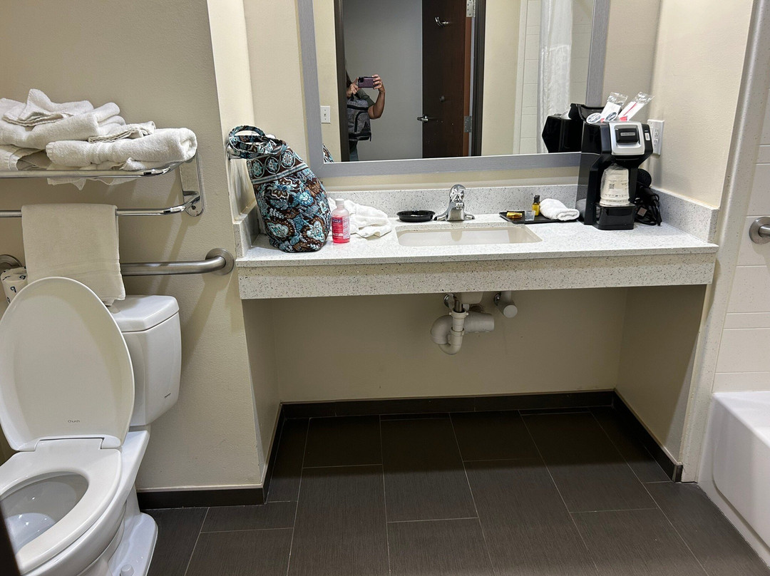 The Inn & Suites At Muskogee