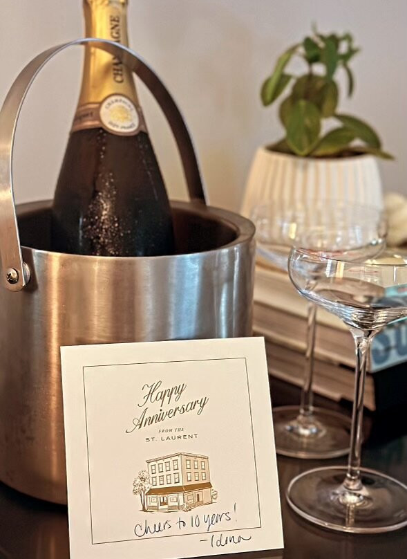 The St. Laurent Social Club & Guest Rooms主图