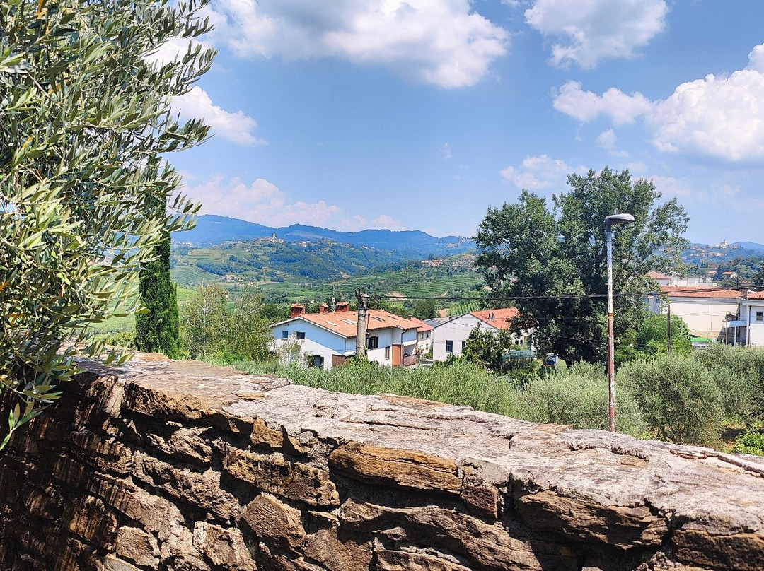 Restracja Grad Dobrovo