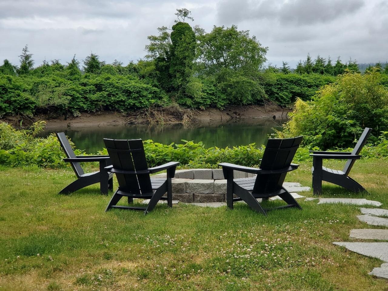 The Nehalem River Inn-浴室