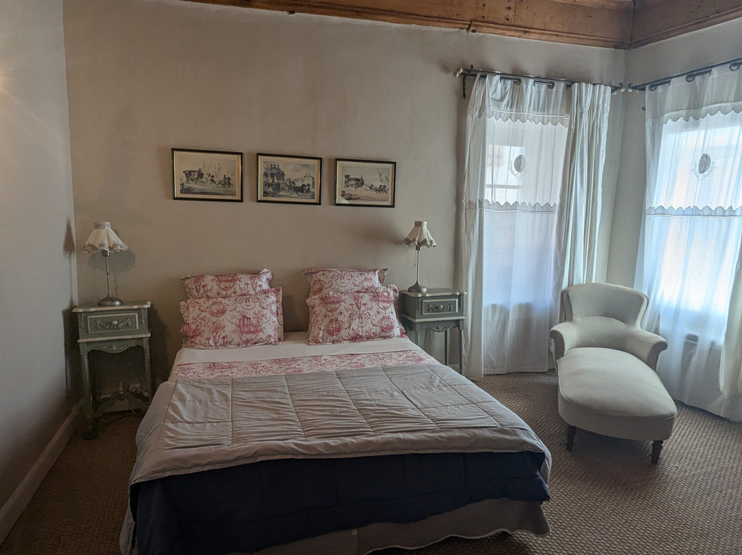 Le Vieux Castel主图