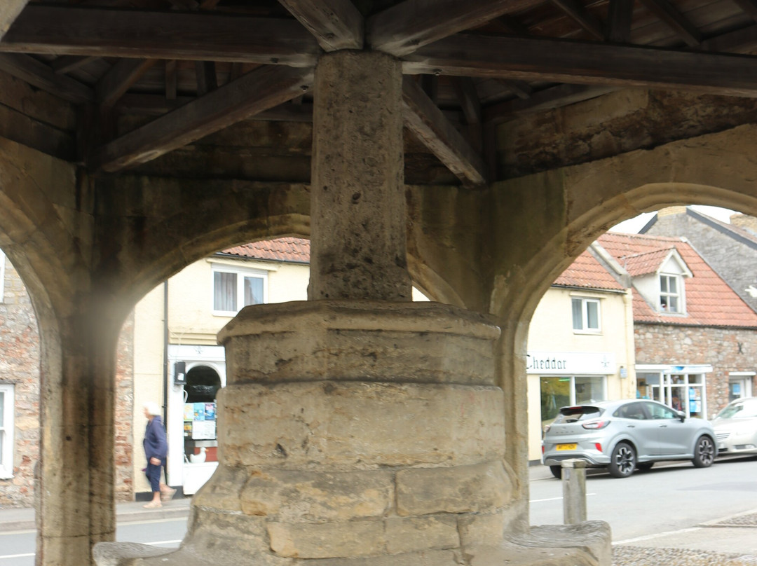 Market Cross-Cheddar必去景点